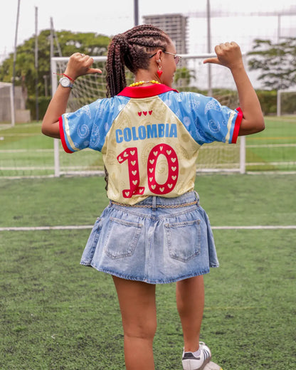 CAMISETA CORAZÓN TRICOLOR